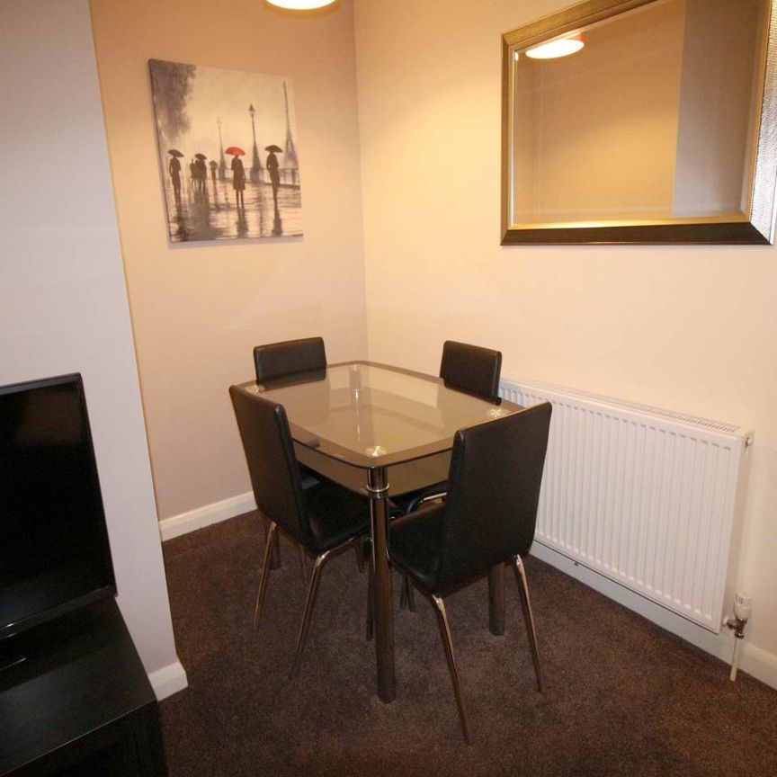 Burley Road (room 4), Burley, Leeds - Photo 1