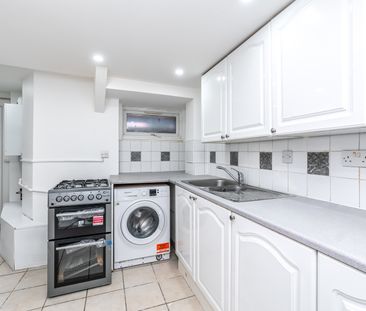 1 Bed Flat, Forburg Road, N16 - Photo 3