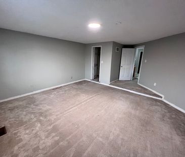 For Lease - 5710 Spangler Drive, Mississauga, Ontario - Photo 5