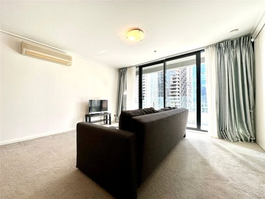 1609/668 Bourke Street - Photo 1