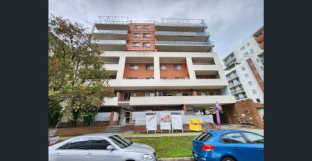 Modern Spacious Unit in Liverpool - Photo 3