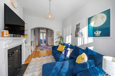 3 bedroom terraced house to rent - Photo 2