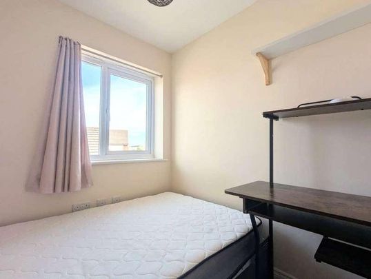 Wallshut Wood, Bristol, Gloucestershire, BS16 - Photo 1