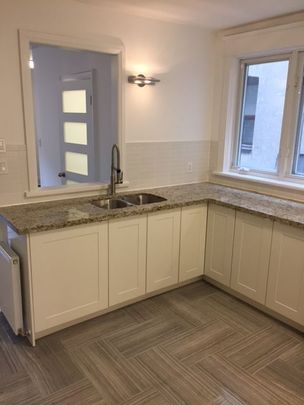 For Lease - 734 St Clair Avenue Unit# 1, Toronto, Ontario - Photo 1