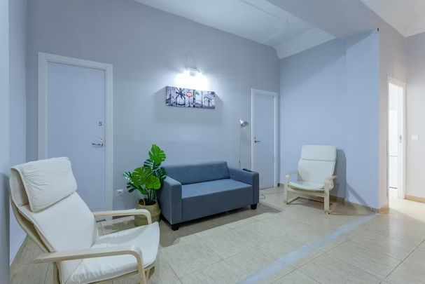 Calle Honorato Juan, Valencia, Valencian Community 46007 - Photo 1