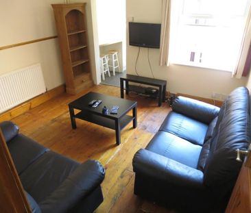 4 bedroom house to rent - Photo 2