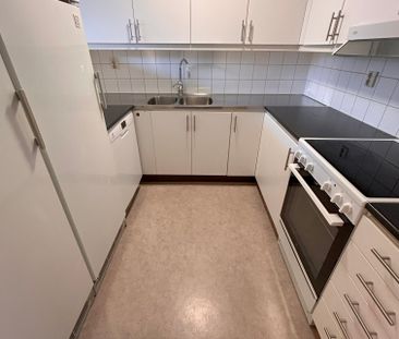 Järnvägsgatan, Simrishamn - Photo 5