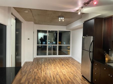 For Lease - 1 Shaw Street Unit# 201, Toronto, Ontario - Photo 5