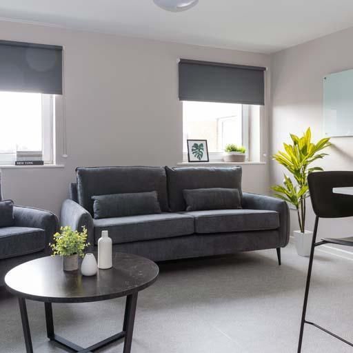 1 bedroom private hall to rent - Photo 1