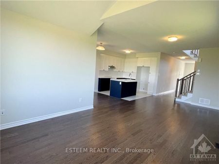 For Lease - 634 Flagstaff Drive, Barrhaven, Ontario - Photo 2