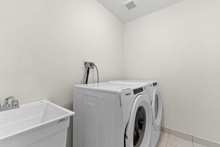 For Lease - 29 Bowline Vista N/A, East Gwillimbury, Ontario - Photo 3