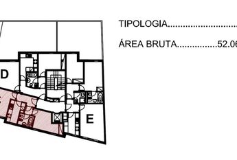 T1 Junto á Faculdade de Belas Artes