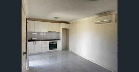 Beautiful granny flat in the heart of Marayong - Photo 4