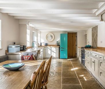 3 bedroom detached house to rent - Photo 5