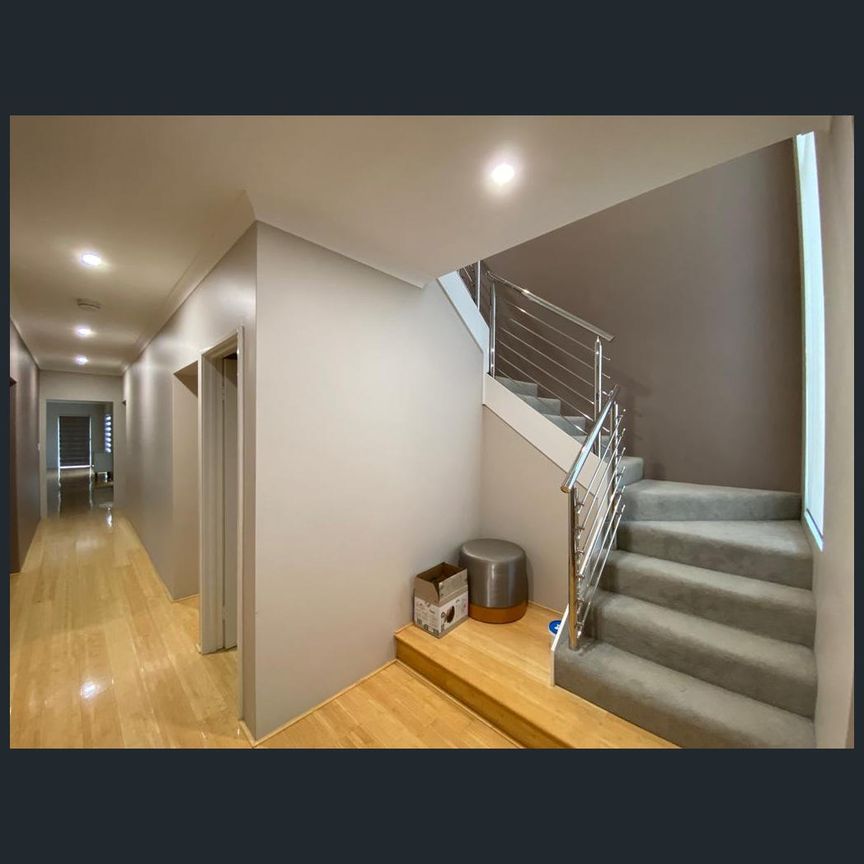 25 Glenariff Boulevard, Canning Vale, WA 6155 - Photo 1