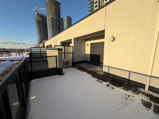 For Lease - 4070 Parkside Village Drive Unit# Th10, Mississauga, Ontario - Photo 1