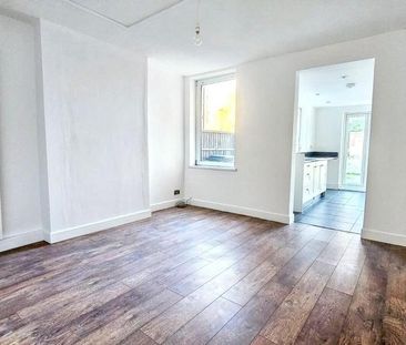 2 bedroom semi-detached house to rent - Photo 1