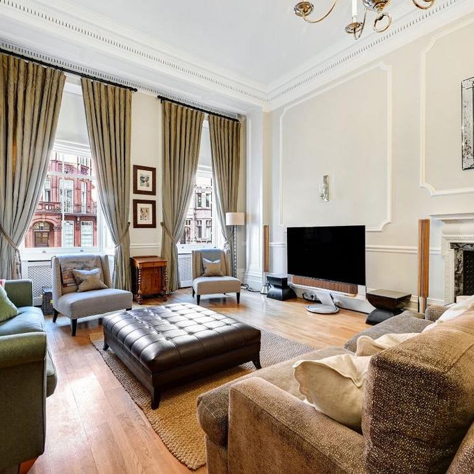 3 bedroom flat to rent - Photo 1