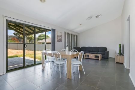 Space, Comfort & Ease - Photo 2