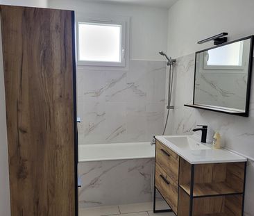 Location Appartement 4 pièces 70m² - Photo 5