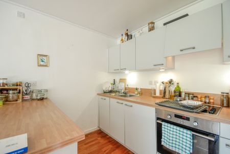 Maurer Court, Greenwich, SE10, London - Photo 2