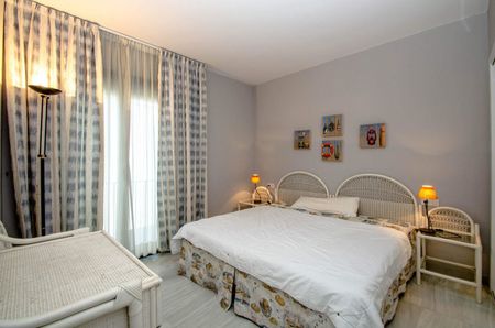 Middle Floor Apartment in Puerto Banús - Photo 5