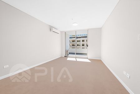 Luxury Brand New Apartment Available to move in Now!!! - Photo 5