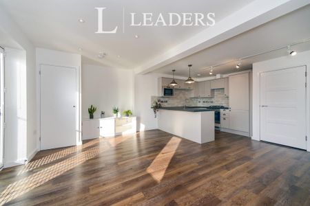 2 bedroom flat to rent - Photo 4
