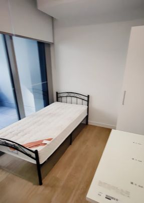 2 bed 1 bath-701 - Photo 1