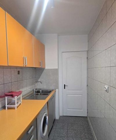 Vitan mall foisorului etaj 5 - Photo 3
