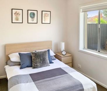 10/113 Devonshire Road, Sunshine VIC 3020 - Photo 4