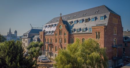Erstbezug-Hochwertige drei Zimmerwohnung mit Dachterrasse im historischen Kloster Marienborn! - Photo 2