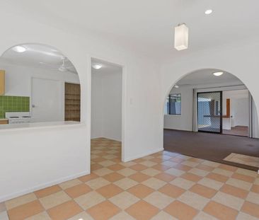 3 Celeste Court, 4127, Springwood Qld - Photo 3