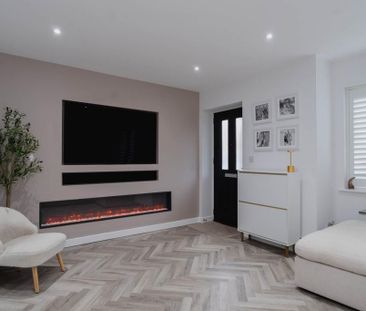 2 bedroom semi-detached house to rent - Photo 3