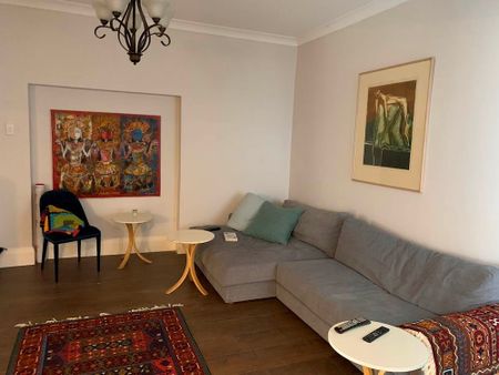 Edgecliff - Photo 2