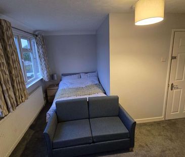 6 bedroom house share to rent - Photo 1