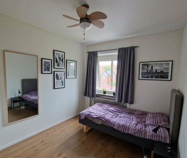 Liten tvåa i centrala Sala - Foto 2