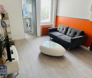Location Appartement 2 pièces 43m² EQUEURDREVILLE HAINNEVILLE 50120 - Photo 3