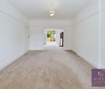 3 bedroom terraced house to rent - Photo 5