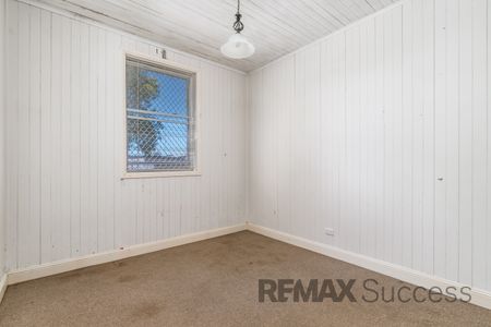111 Mort Street, Toowoomba City QLD 4350 - House For Rent | Domain - Photo 5