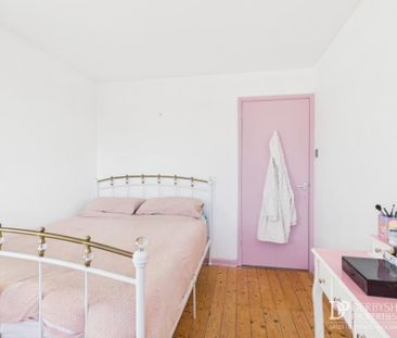 2 Bedroom Semi-Detached House - Photo 6