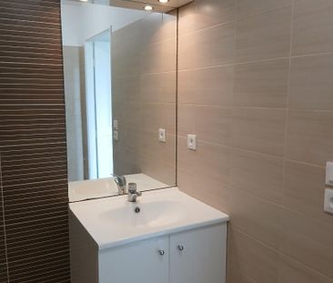 Location Appartement 2 pièces 46m² - Photo 4