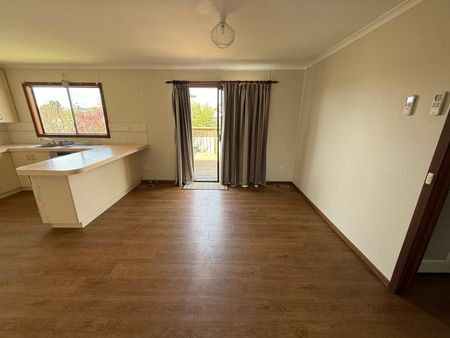 Home For Rent - Photo 3