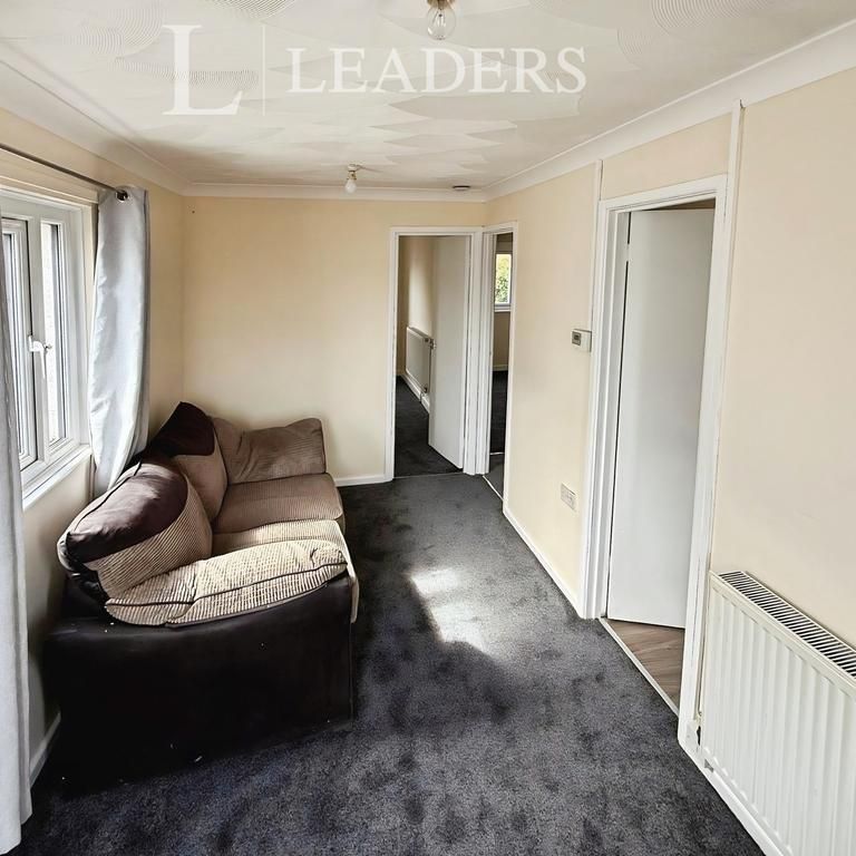 2 bedroom bungalow to rent - Photo 1