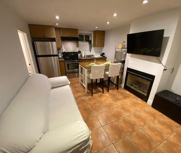 For Lease - 1150 Jamesway Boulevard Unit# (Bachelor Basement Apt), ... - Photo 3