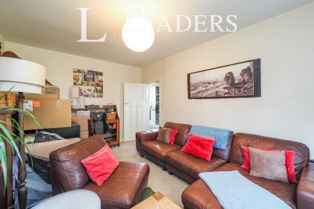 3 bedroom semi-detached to rent Beeches Road, Loughborough - Photo 2