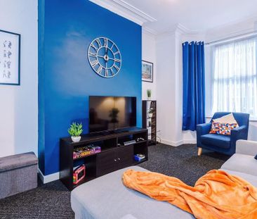 3 bedroom terraced house to rent - Photo 5