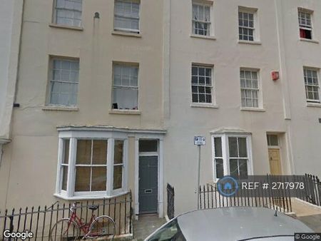 2 bedroom maisonette to rent - Photo 5