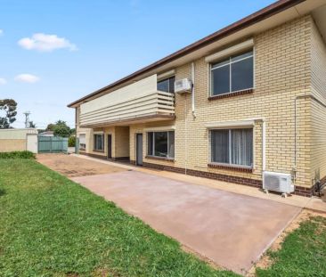 Modern & Spacious 2-Bedroom Unit in a Highly Convenient Location - Photo 6