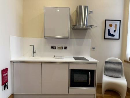 Executive Studio - Photo 3